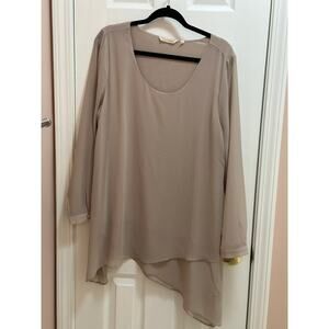 Soft Surroundings Tunic/Blouse with sheer sleeves size L in beige